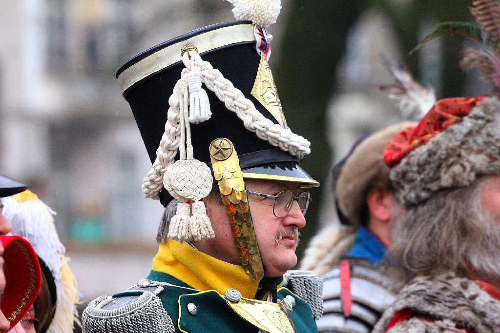 Chrzest Polski przed katedrą św. Piotra i Pawła w Legnicy