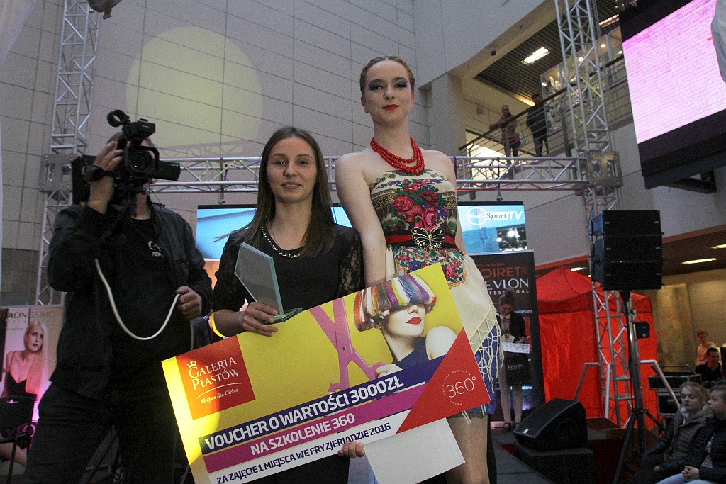 Dorota Myślińska zwyciężyła w trzeciej edycji fryzjeriady
