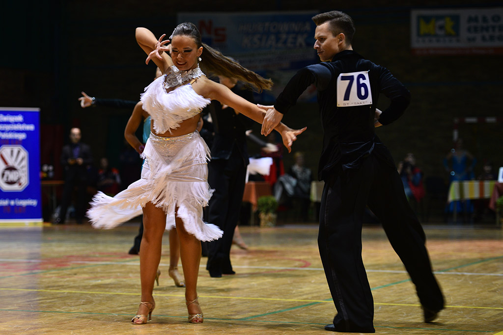 W hali sportowej przy ul. Lotniczej tańczyły pary z całej Polski