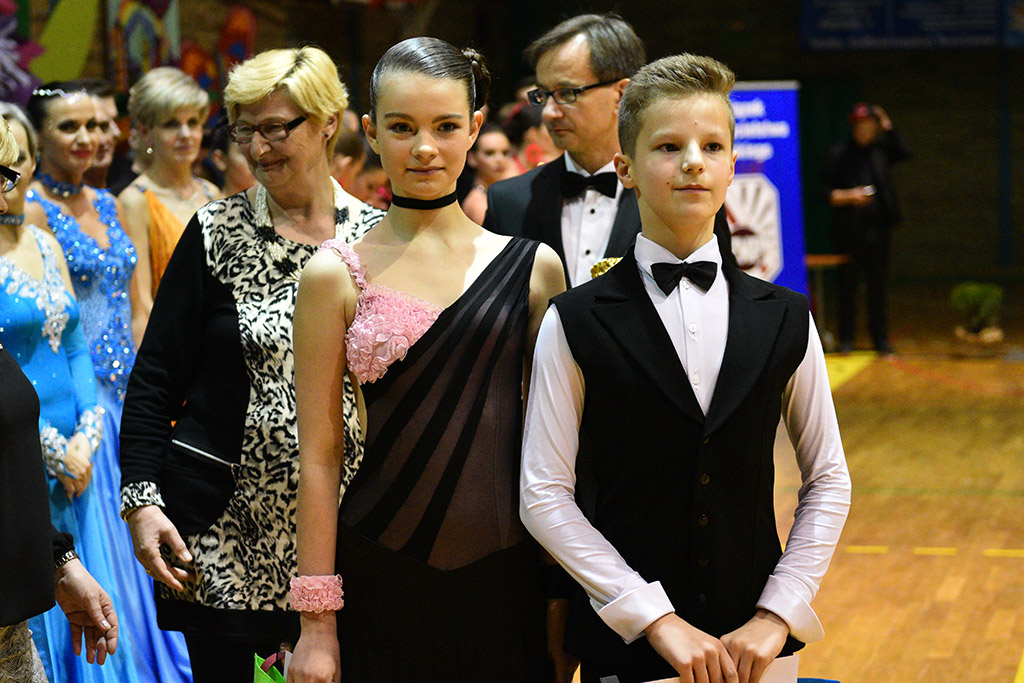 W hali sportowej przy ul. Lotniczej tańczyły pary z całej Polski