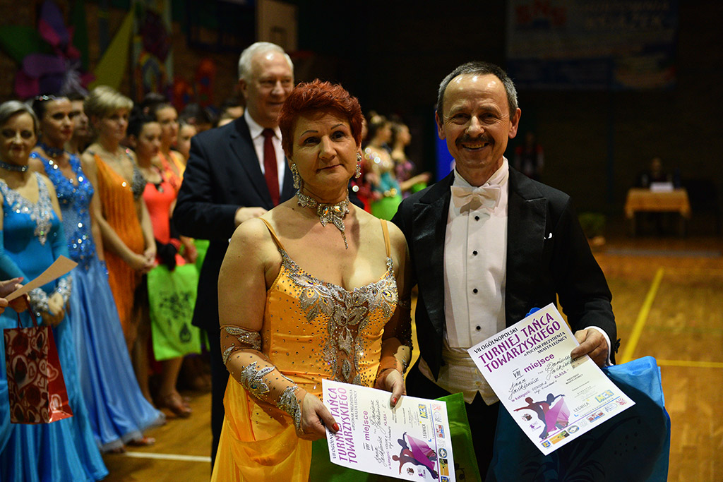 W hali sportowej przy ul. Lotniczej tańczyły pary z całej Polski