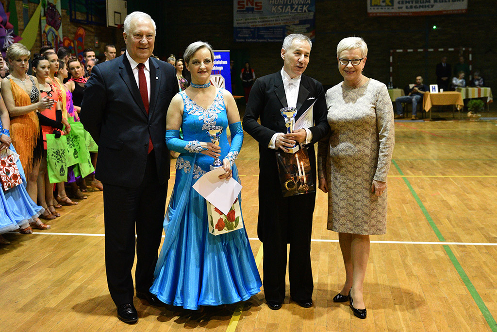 W hali sportowej przy ul. Lotniczej tańczyły pary z całej Polski