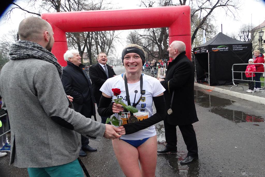 W Legnickim Polu odbyła się ceremonia zakończenia półmaratonu