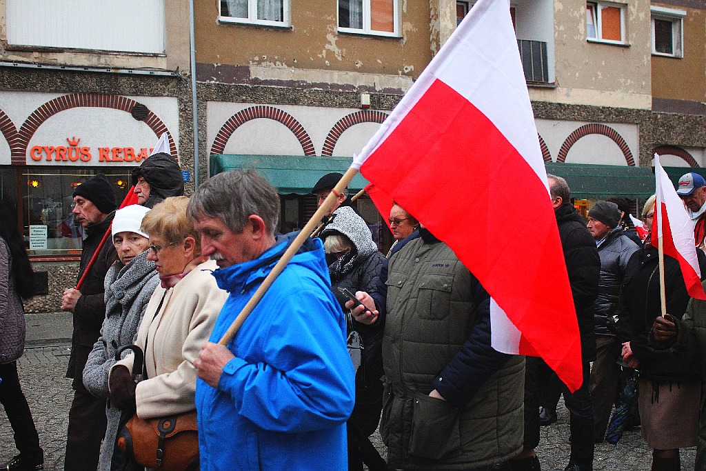 Obchody szóstej rocznicy katastrofy smoleńskiej w Legnicy