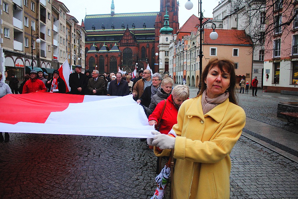 Obchody szóstej rocznicy katastrofy smoleńskiej w Legnicy