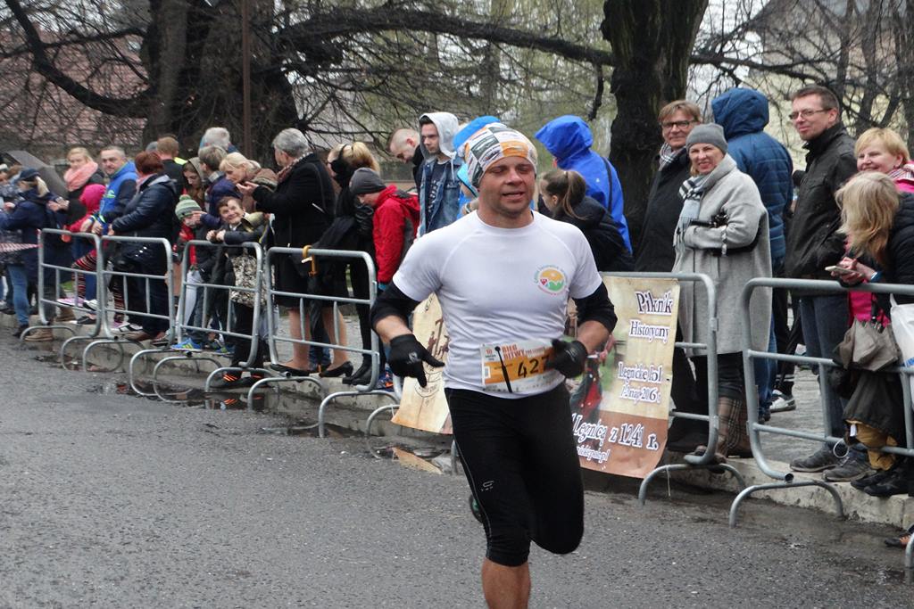 W Legnickim Polu odbyła się ceremonia zakończenia półmaratonu
