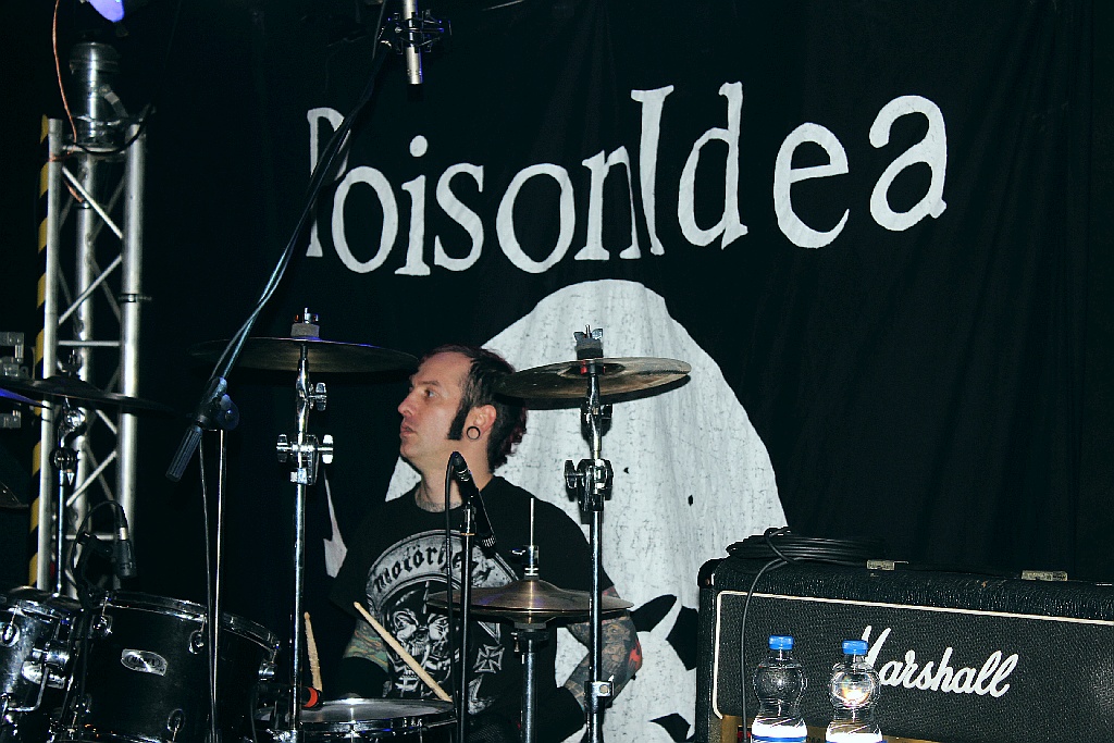 Królowie punk rocka zgromadzili fanów w legnickiej  Spiżarni