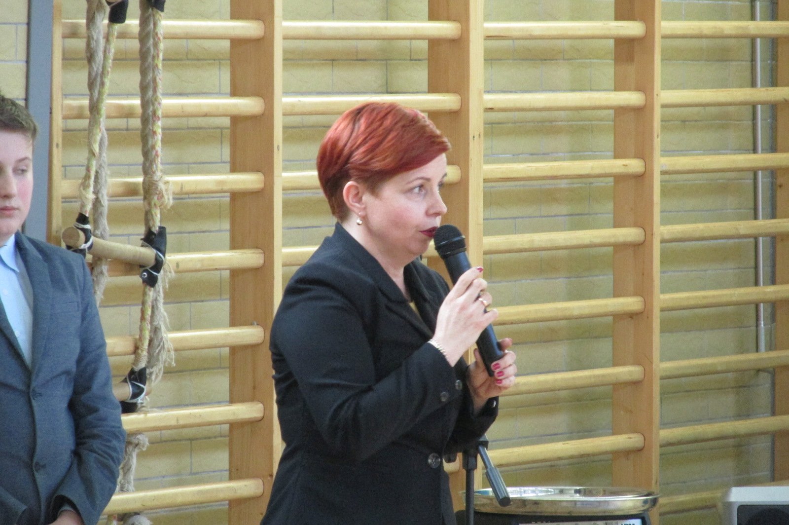 Dyrektor SP nr 18 nagrodził uczniów złotymi laurami