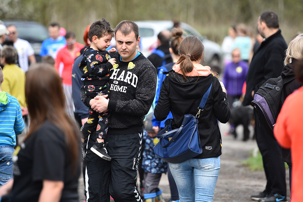 W legnickim Lasku Złotoryjskim odbył się „Bieg na 6. łap”
