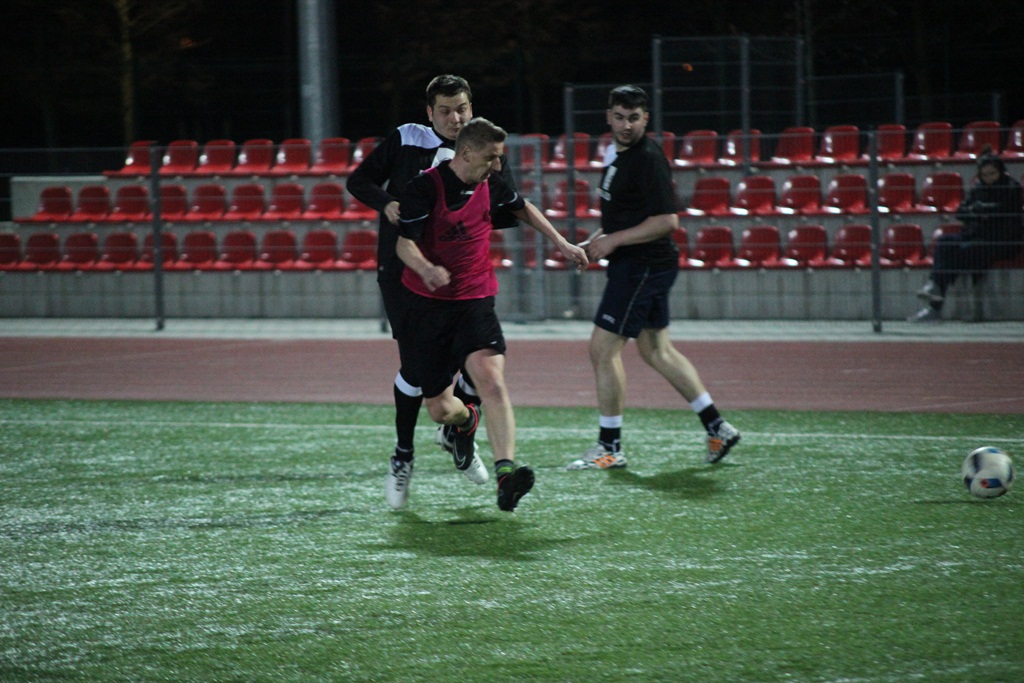LBML: Inmir Legnickie Pole i Futbol.Legnica.pl na prowadzeniu