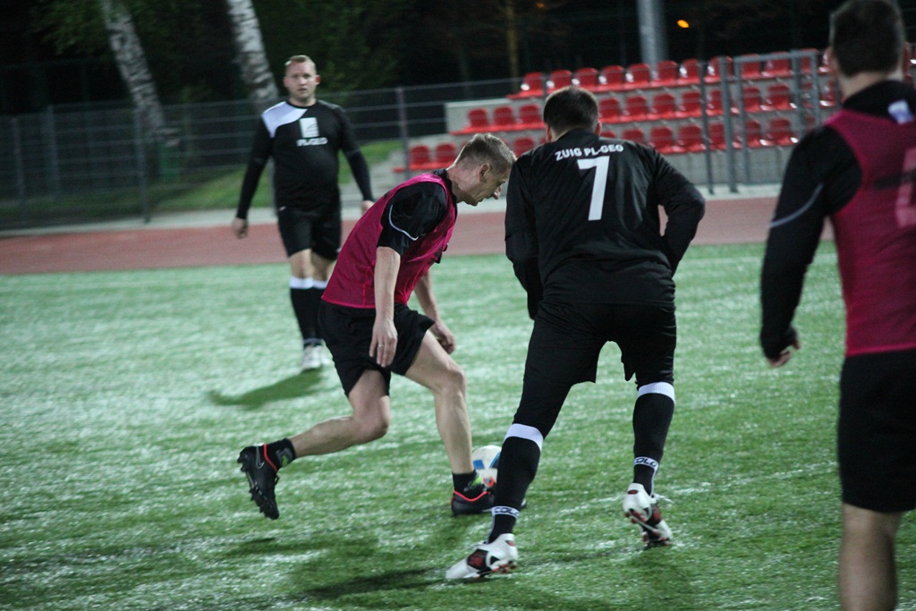 LBML: Inmir Legnickie Pole i Futbol.Legnica.pl na prowadzeniu
