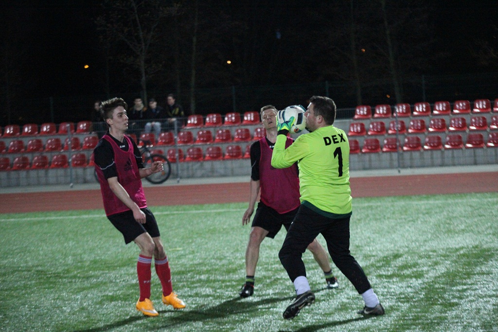 LBML: Inmir Legnickie Pole i Futbol.Legnica.pl na prowadzeniu