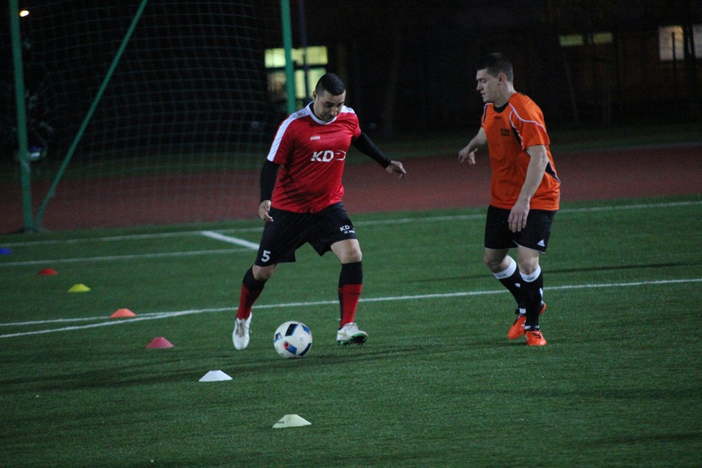 LBML: Inmir Legnickie Pole i Futbol.Legnica.pl na prowadzeniu