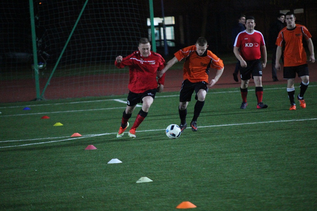 LBML: Inmir Legnickie Pole i Futbol.Legnica.pl na prowadzeniu