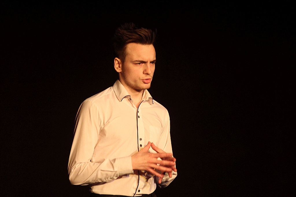 Legniczanie świetnie recytowali podczas konkursu recytatorskiego