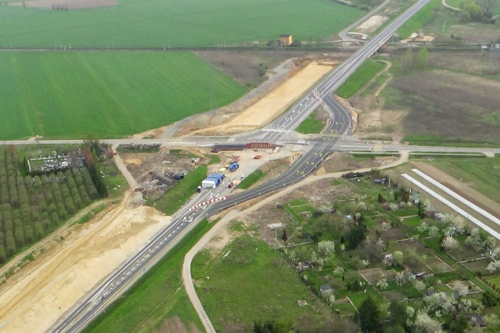 Nie poznacie tych miejsc. Zdjęcia lotnicze z budowy drogi S3