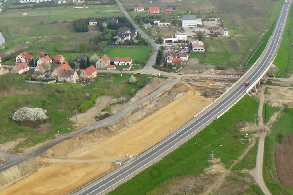 Nie poznacie tych miejsc. Zdjęcia lotnicze z budowy drogi S3