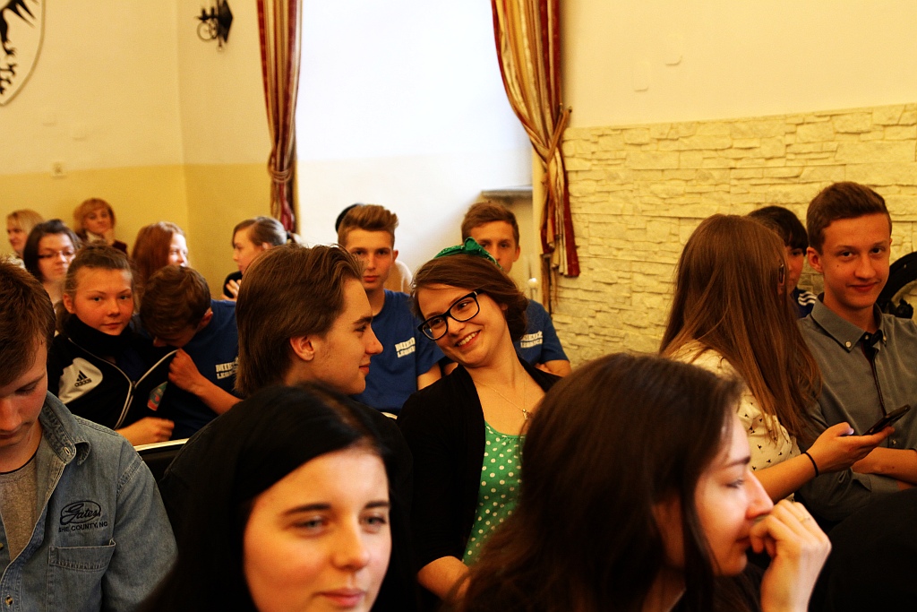 Gimnazjaliści doskonale bawili się w legnickim zamku
