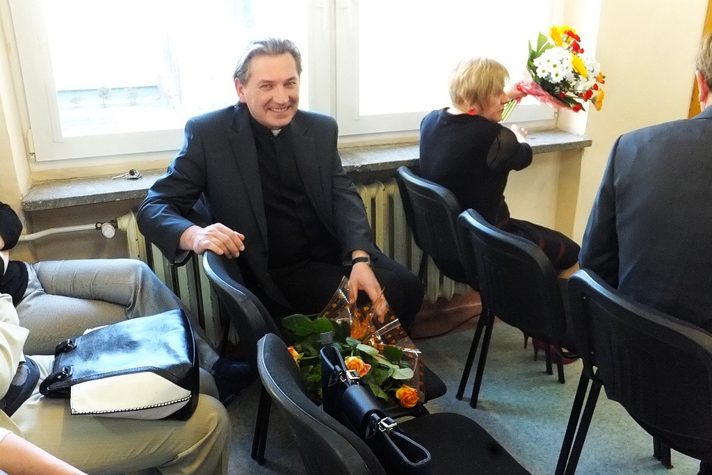 W VI Liceum Ogólnokształcącym maturzyści odebrali świadectwa