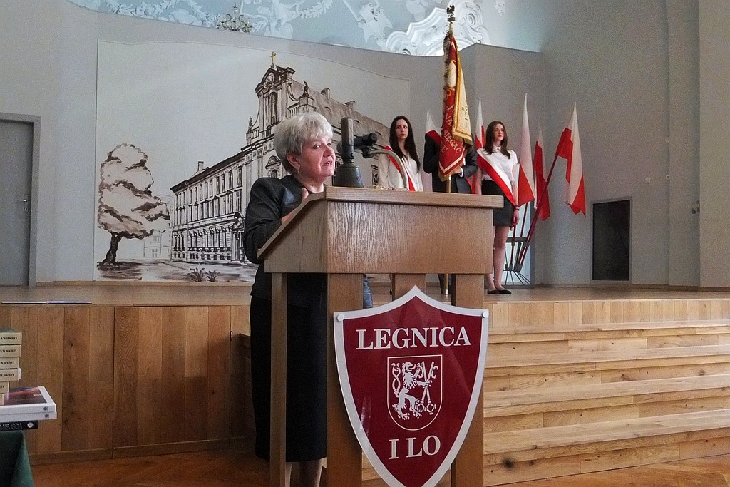 Uczniowie klas trzecich zakończyli naukę w I LO w Legnicy