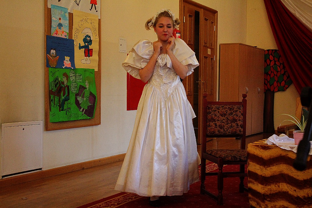Ożenek Mikołaja Gogola w wykonaniu uczniów muzycznej