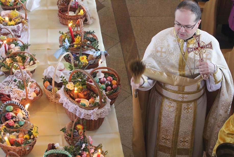 Uroczystości wielkosobotnie w cerkwi greckokatolickiej