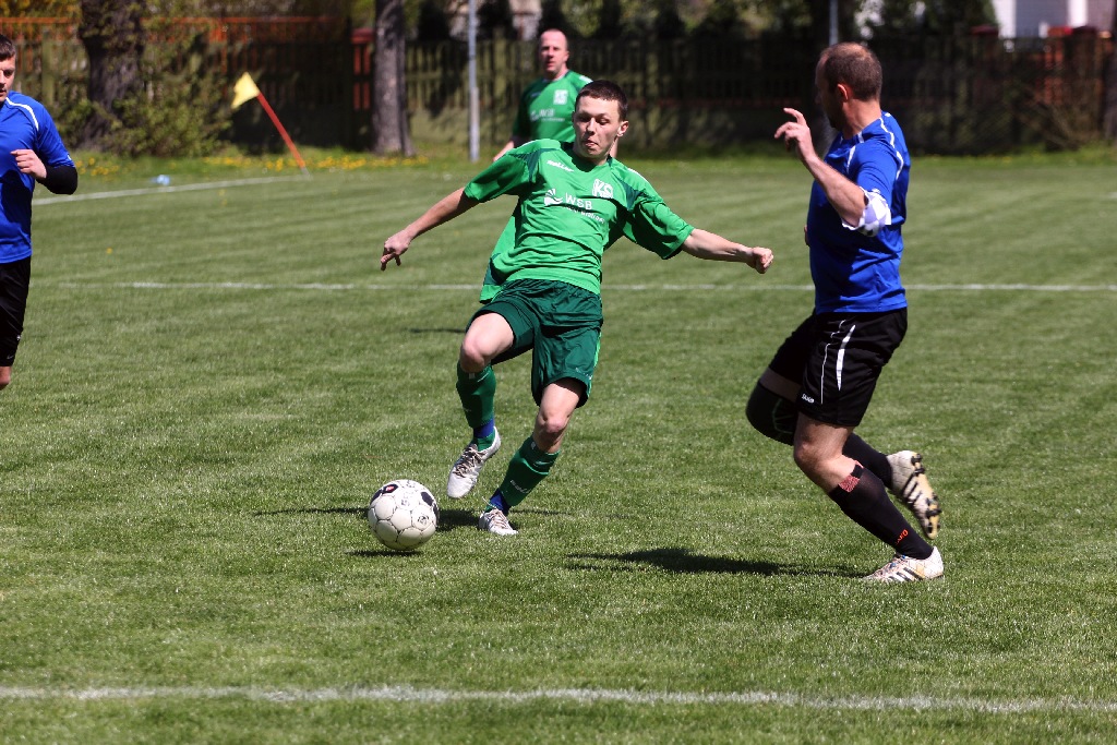 KS Legnickie Pole rozgromiło Relaks Szklary Górne 5:0