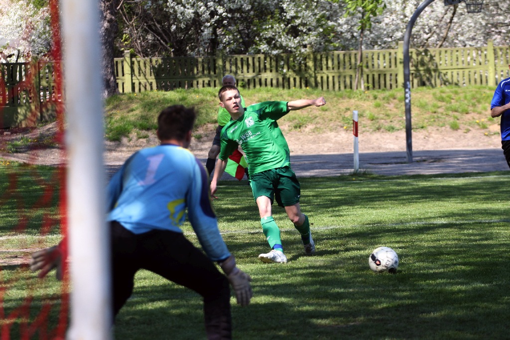 KS Legnickie Pole rozgromiło Relaks Szklary Górne 5:0