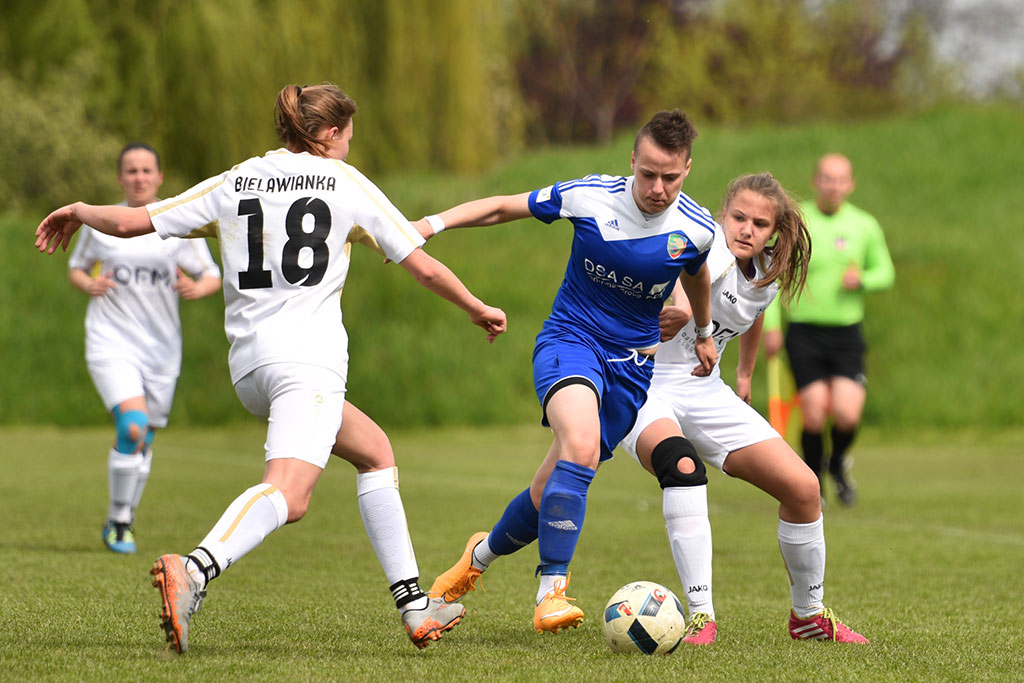 Piłkarki Miedzi Legnica pokonały Bielawiankę Bielawa 2:0