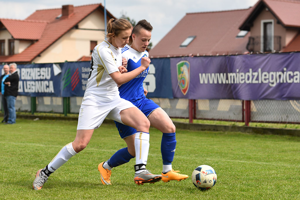 Piłkarki Miedzi Legnica pokonały Bielawiankę Bielawa 2:0