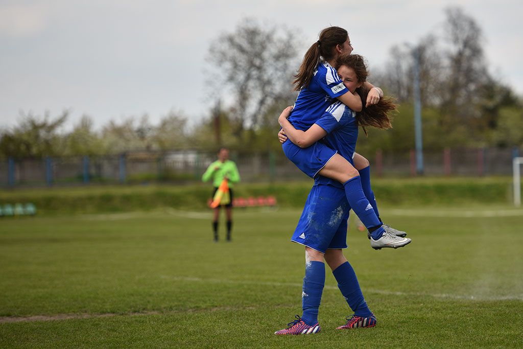 Piłkarki Miedzi Legnica pokonały Bielawiankę Bielawa 2:0