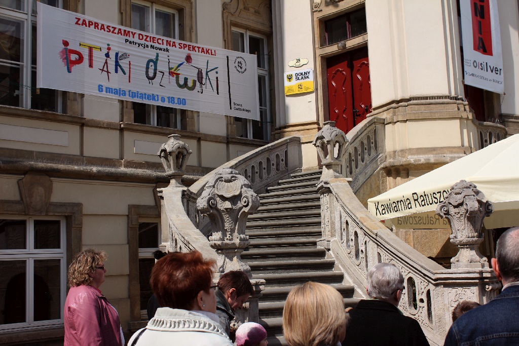 Legniczanie wzięli udział w spacerze historycznym po mieście