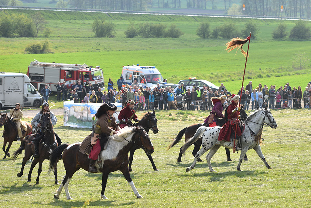 Rekonstrukcja bitwy pod Legnicą na gniewomierskich polach