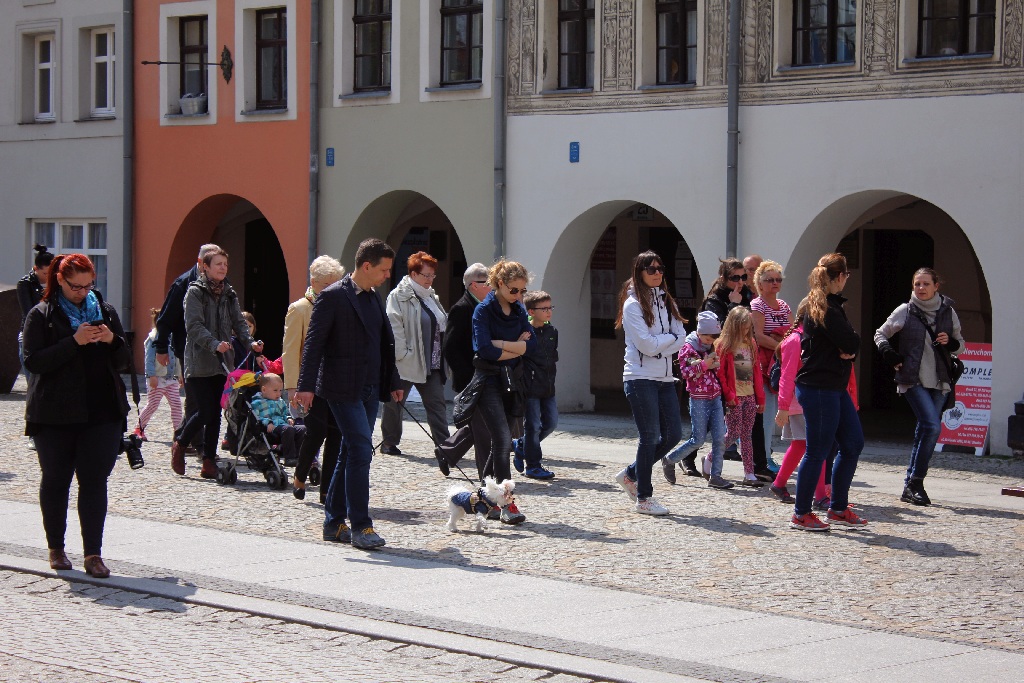 Legniczanie wzięli udział w spacerze historycznym po mieście