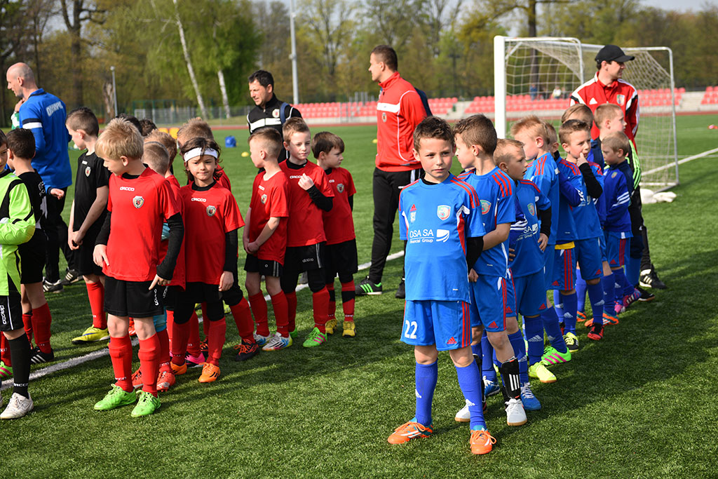 Sport i zabawa w IV edycji turnieju piłkarskiego ŻAK-CUP