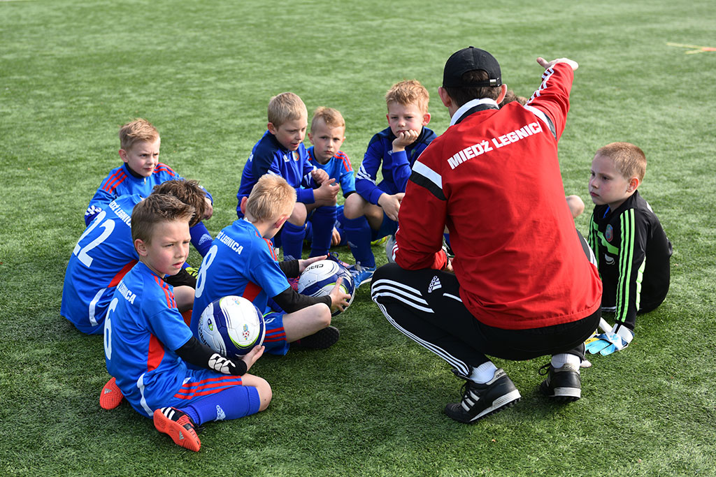 Sport i zabawa w IV edycji turnieju piłkarskiego ŻAK-CUP