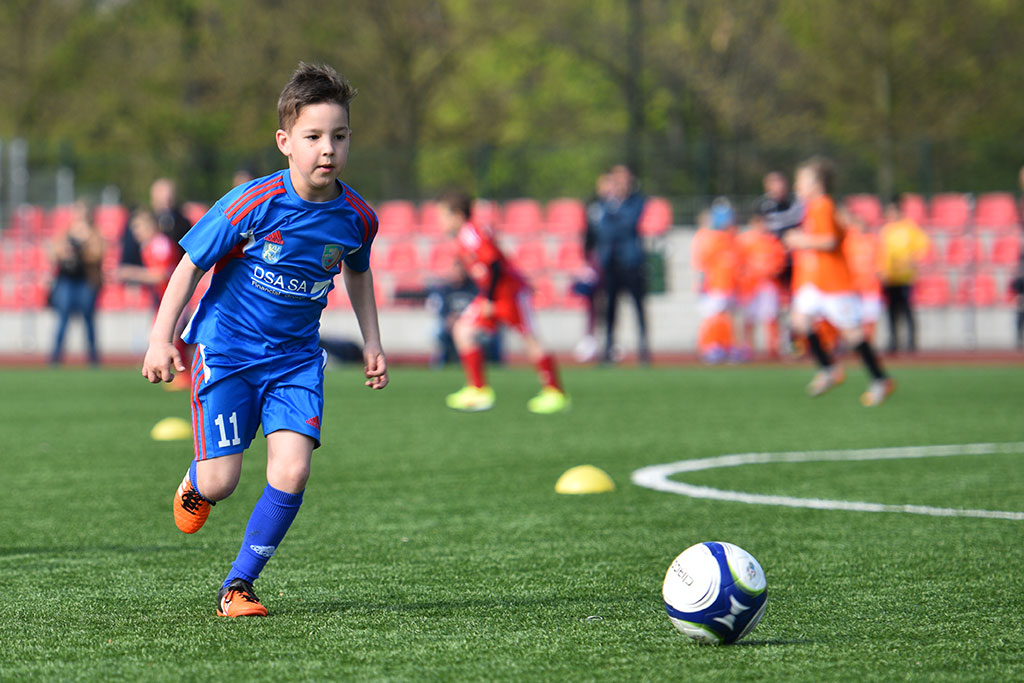 Sport i zabawa w IV edycji turnieju piłkarskiego ŻAK-CUP