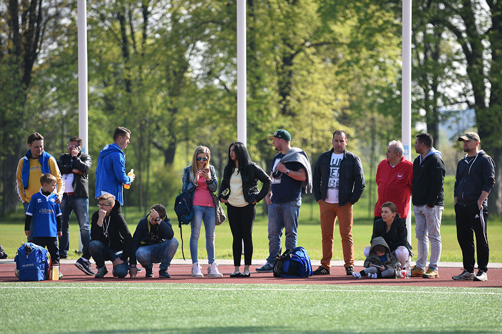 Sport i zabawa w IV edycji turnieju piłkarskiego ŻAK-CUP