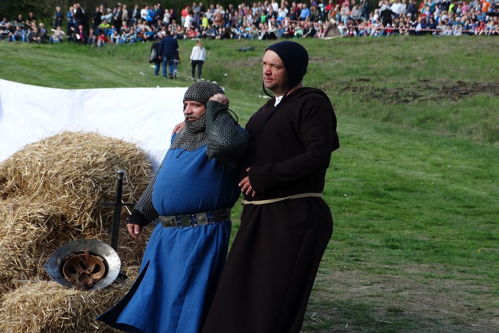 Piknik w Legnickim Polu zwieńczony został rekonstrukcją bitwy