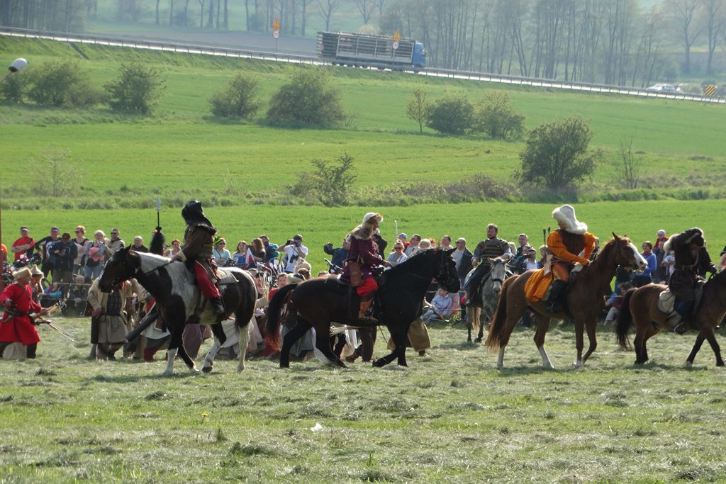 Piknik w Legnickim Polu zwieńczony został rekonstrukcją bitwy
