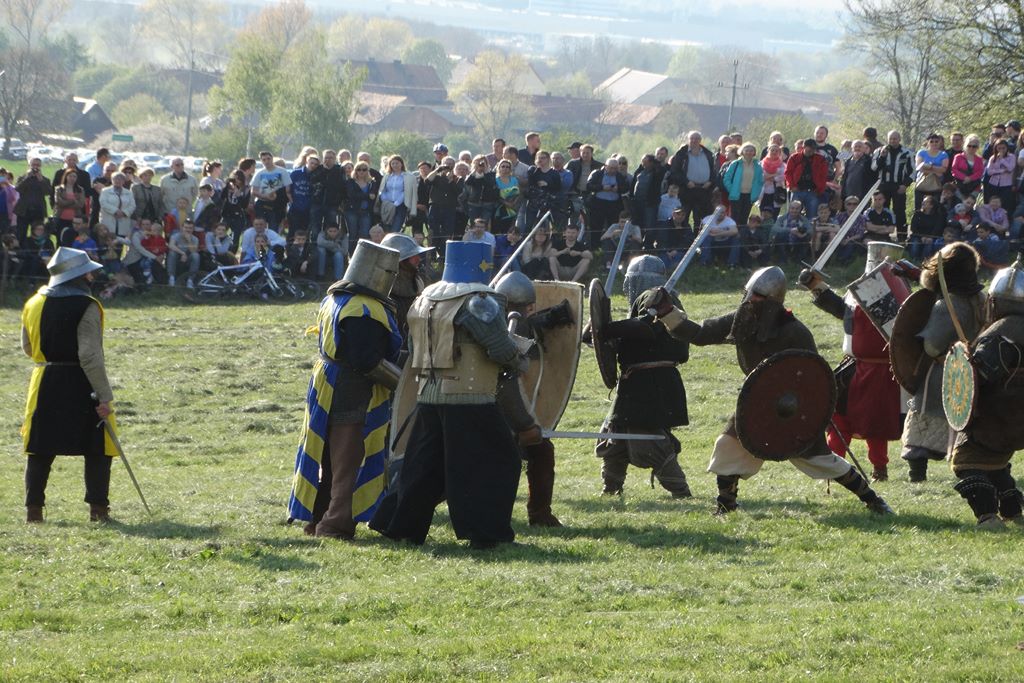 Piknik w Legnickim Polu zwieńczony został rekonstrukcją bitwy