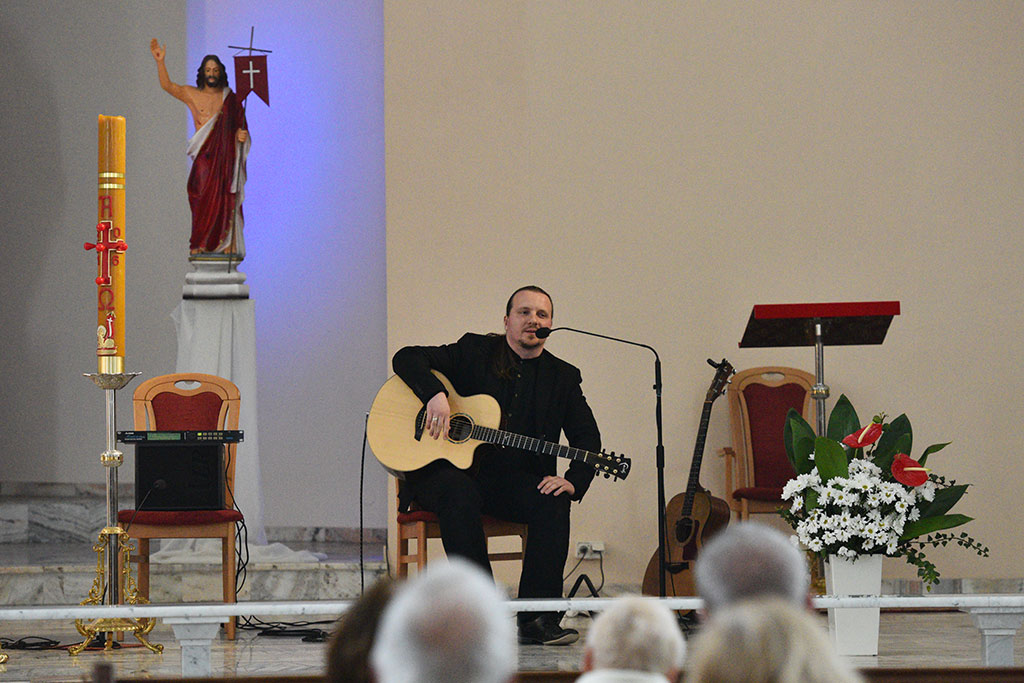 Patryk Filipowicz wystąpił z recitalem ku czci Maryi