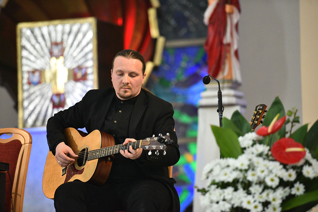 Patryk Filipowicz wystąpił z recitalem ku czci Maryi