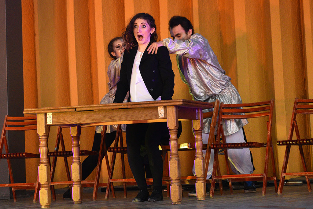 Młodzi adepci Teatru Avatar wystąpili w muszli koncertowej