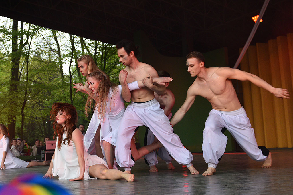 Młodzi adepci Teatru Avatar wystąpili w muszli koncertowej