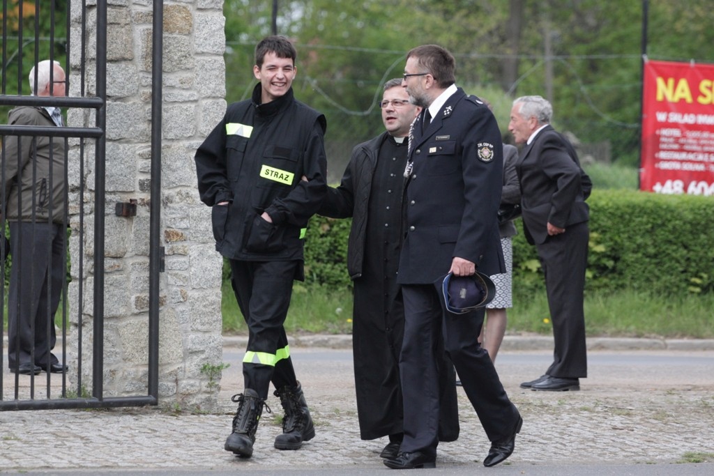 3 maja na boisku w Kunicach odbyła się majówka strażacka