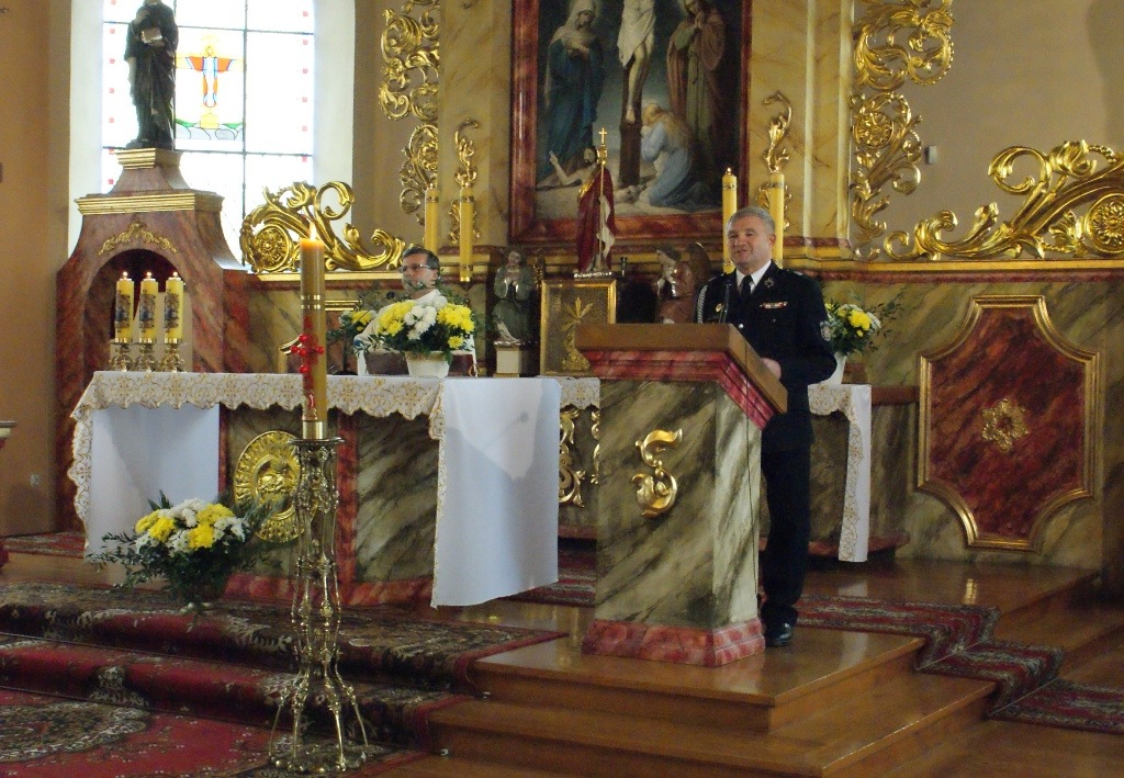 3 maja na boisku w Kunicach odbyła się majówka strażacka
