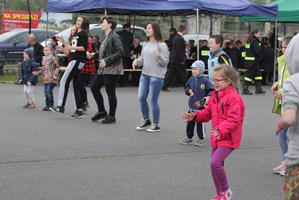 3 maja na boisku w Kunicach odbyła się majówka strażacka