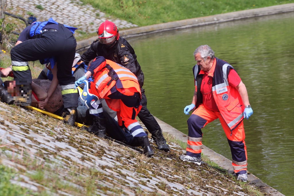 W Kozim Stawie tonął człowiek. Tragedia była blisko