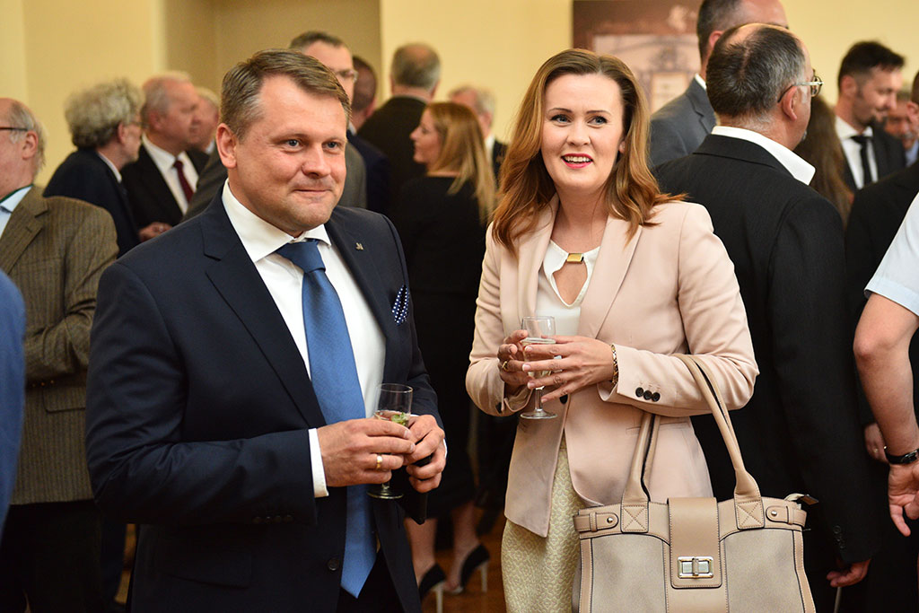 Prezydent podziękował remontującym Akademię Rycerską
